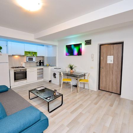 Ideal Accommodation Old Town Bukarest Exteriör bild