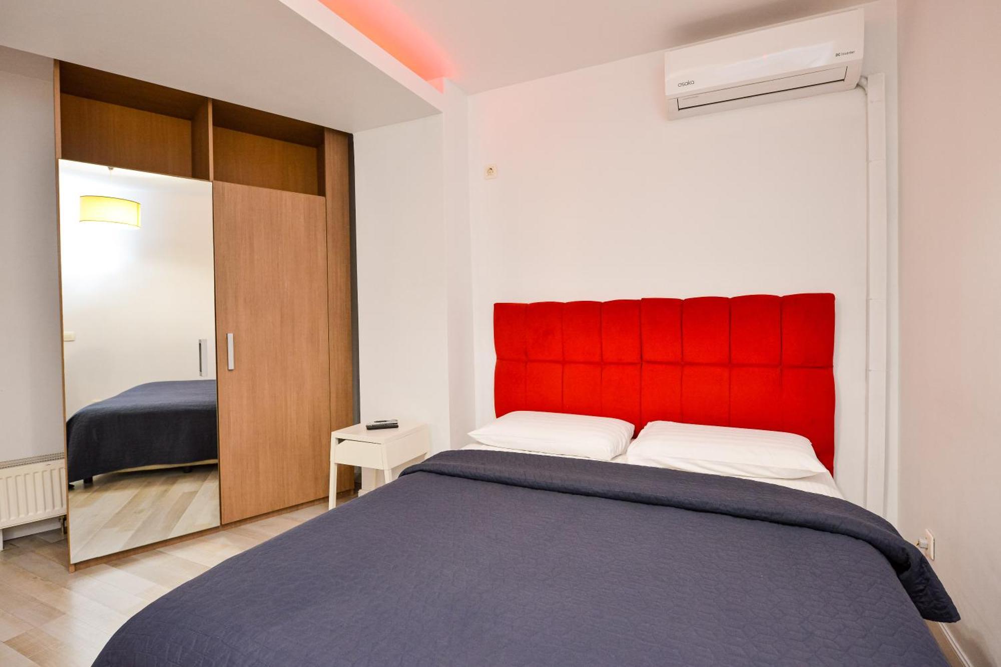 Ideal Accommodation Old Town Bukarest Exteriör bild